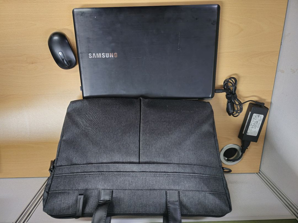 삼성 노트북 NT371B5J 이미지