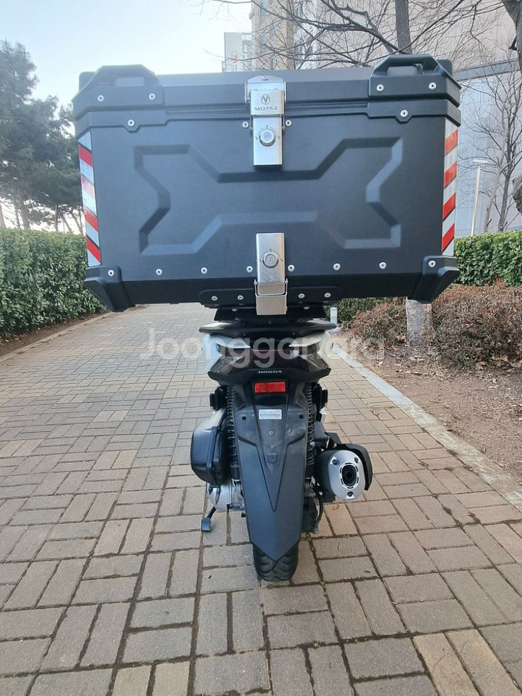 [신차보증O] 23년식 PCX 5101키로 신차급 컨디--5