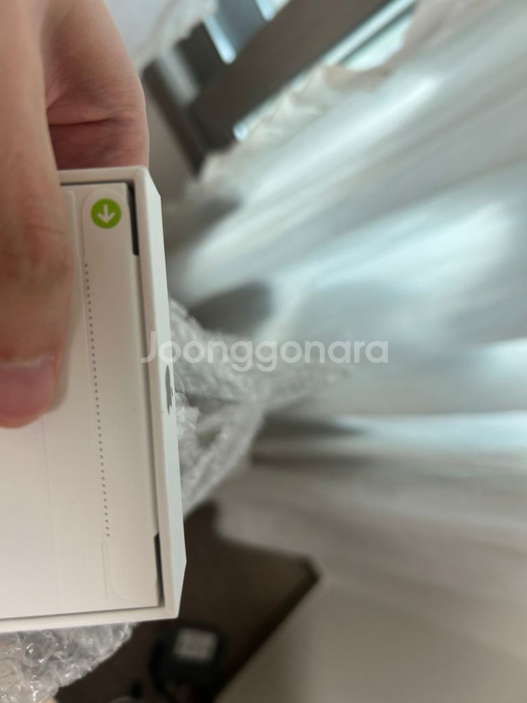 아이폰 프로 16 256기가 미개봉 새제품--1