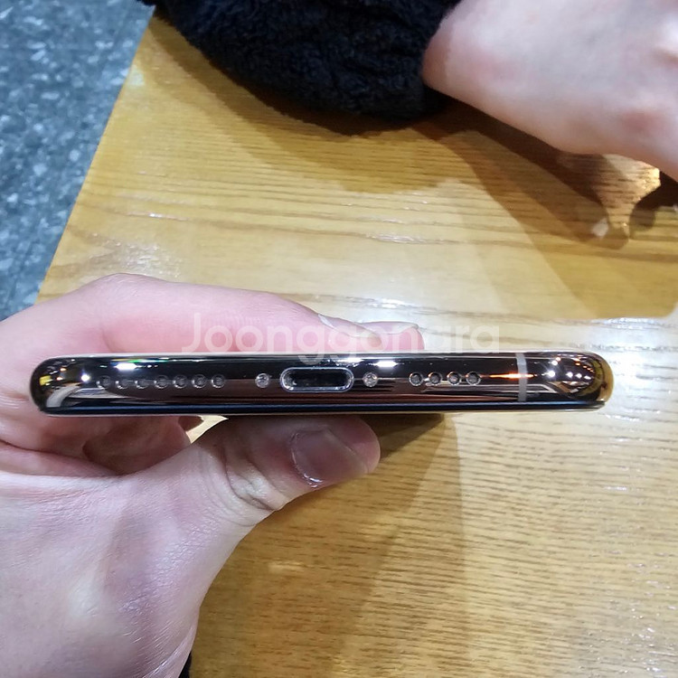 아이폰 xs max 512 골드--3