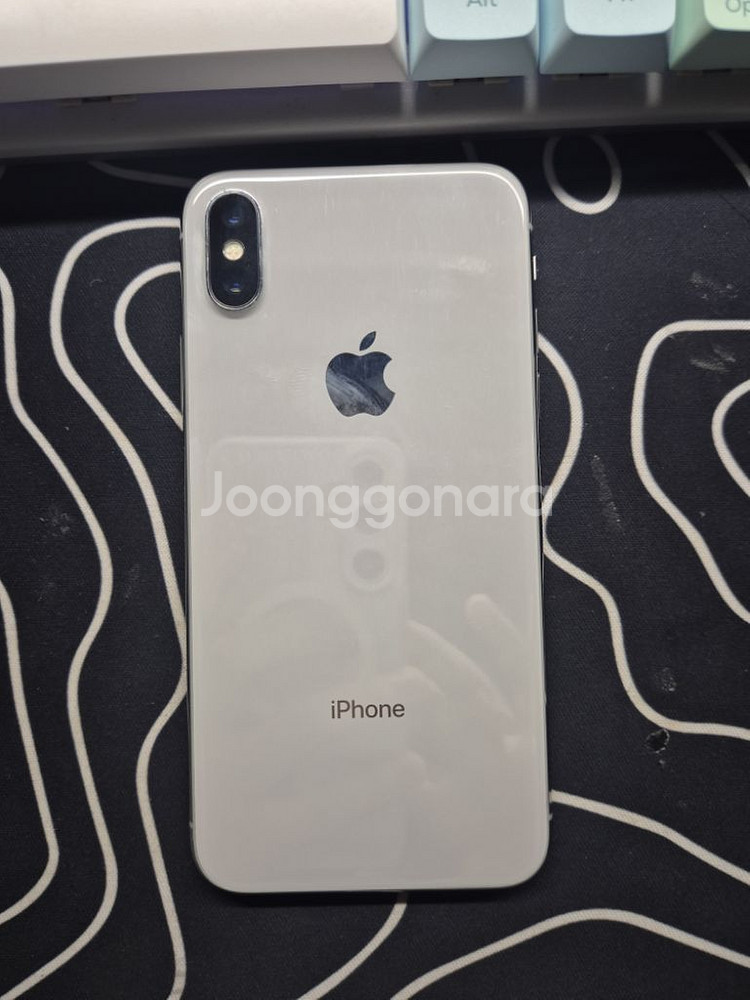 아이폰X 64GB 파손--7