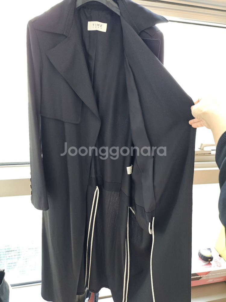 한섬 타임 벨티드 오픈 트렌치코트 블랙(정가140--7