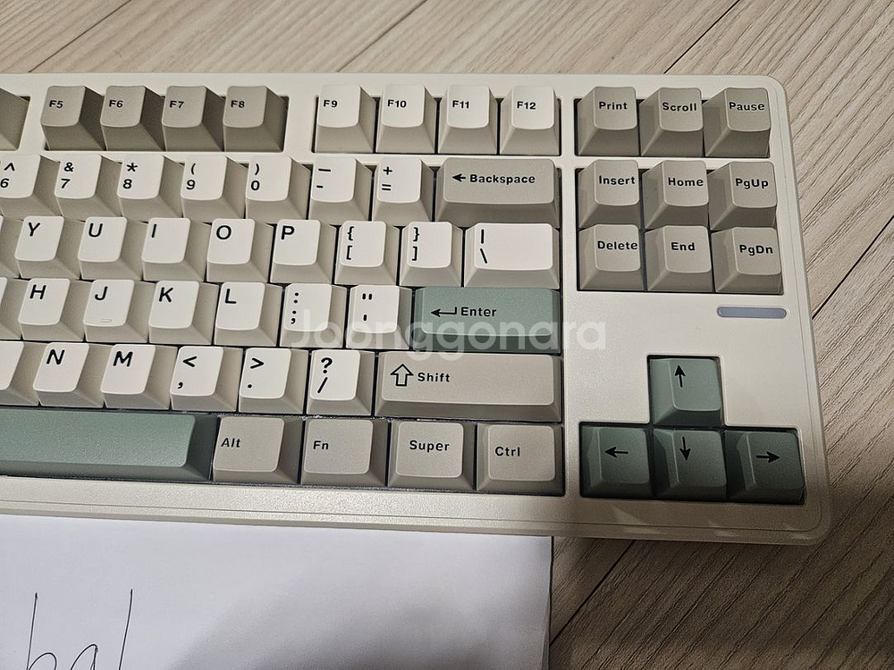 RS8 키보드 + HMX핑크치즈 축--2