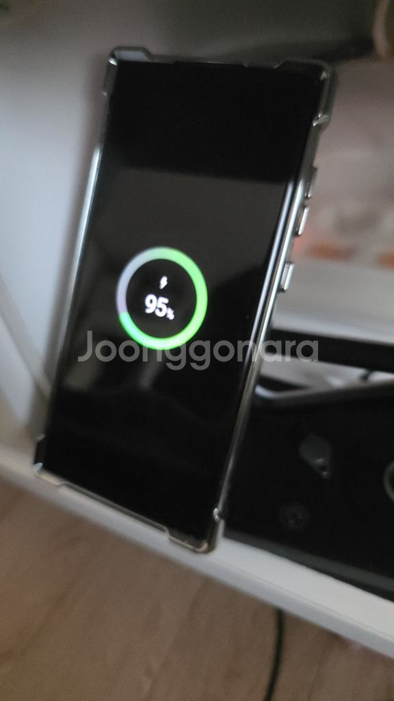 갤럭시 s22울트라 512 액정,케이스모두교체--1