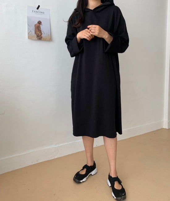 꺌랑 CALIN 롤업 후드 원피스 숏기장 블랙 검정 오버핏 루즈핏 임부복 이미지