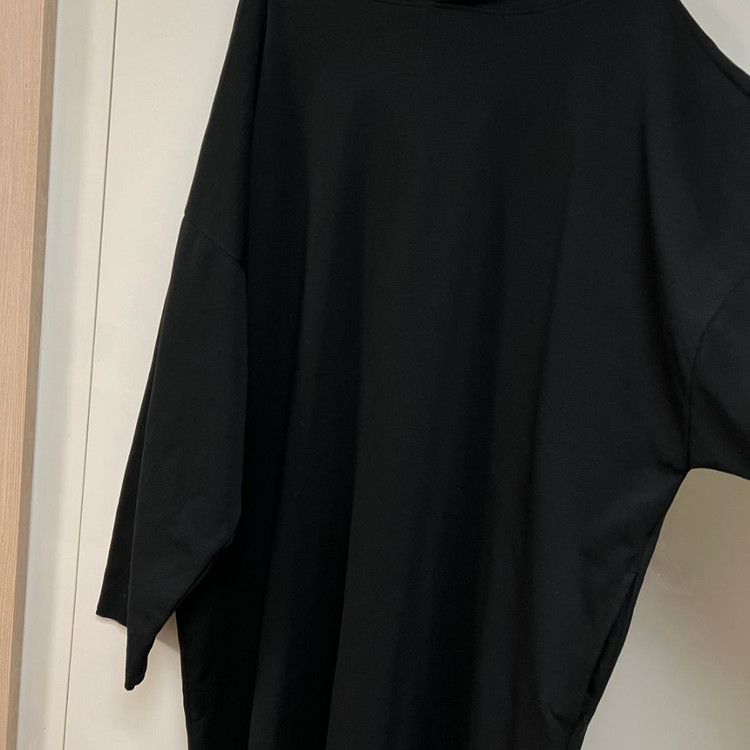 꺌랑 CALIN 롤업 후드 원피스 숏기장 블랙 검정 오버핏 루즈핏 임부복 이미지