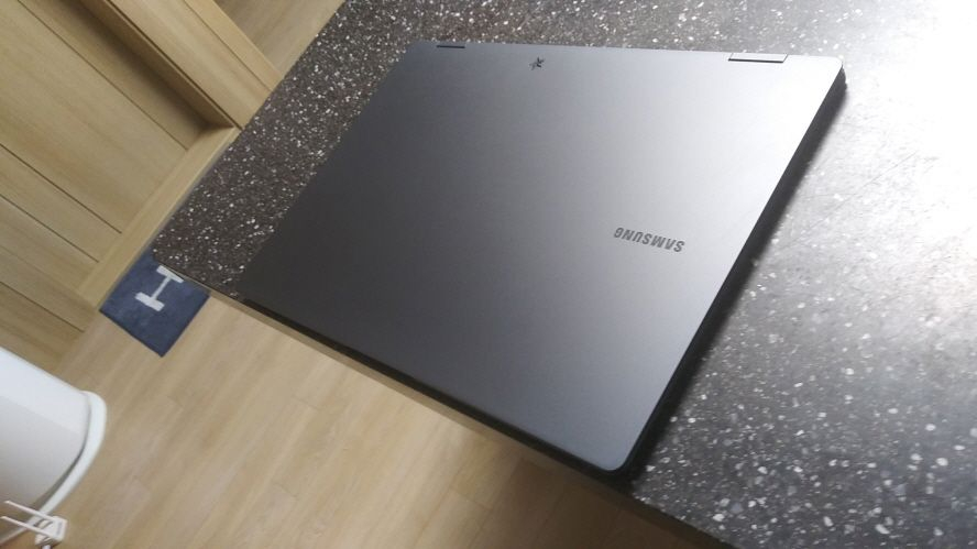 삼성 갤럭시북 플렉스2/i7/외장그래픽/터치스크린 이미지