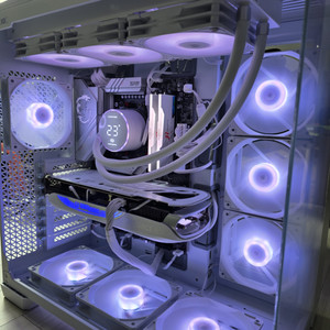 라이젠7 9800X3D RTX4080S 슈퍼본체