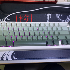 gmk67 + 홀리판다V2 + 그라데이션 키캡 새상품