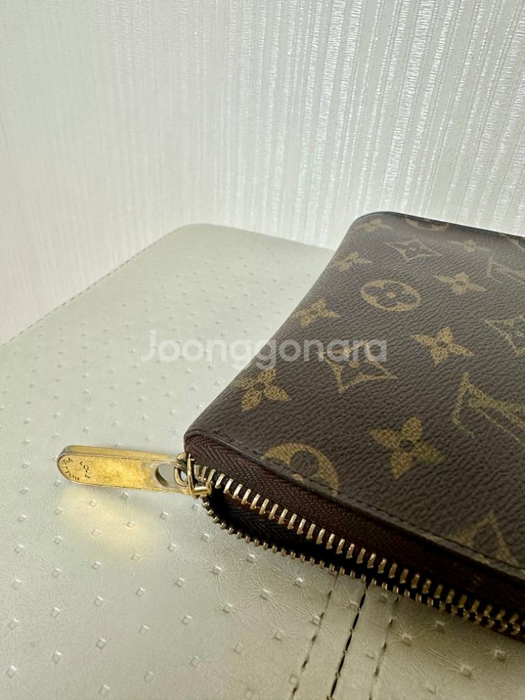 루이비통 지갑--1