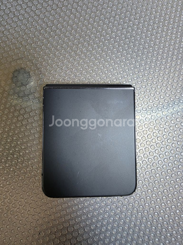 삼성 갤럭시 Z 플립4--1