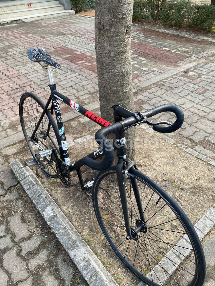 픽시 커스텀 자전거 자이언트 프레임 픽시 급처--4
