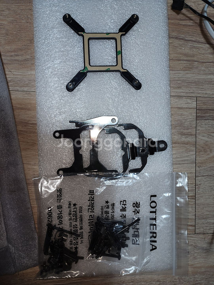 커세어 H115i RGB 플래티넘 부품용 판매합니다.--3