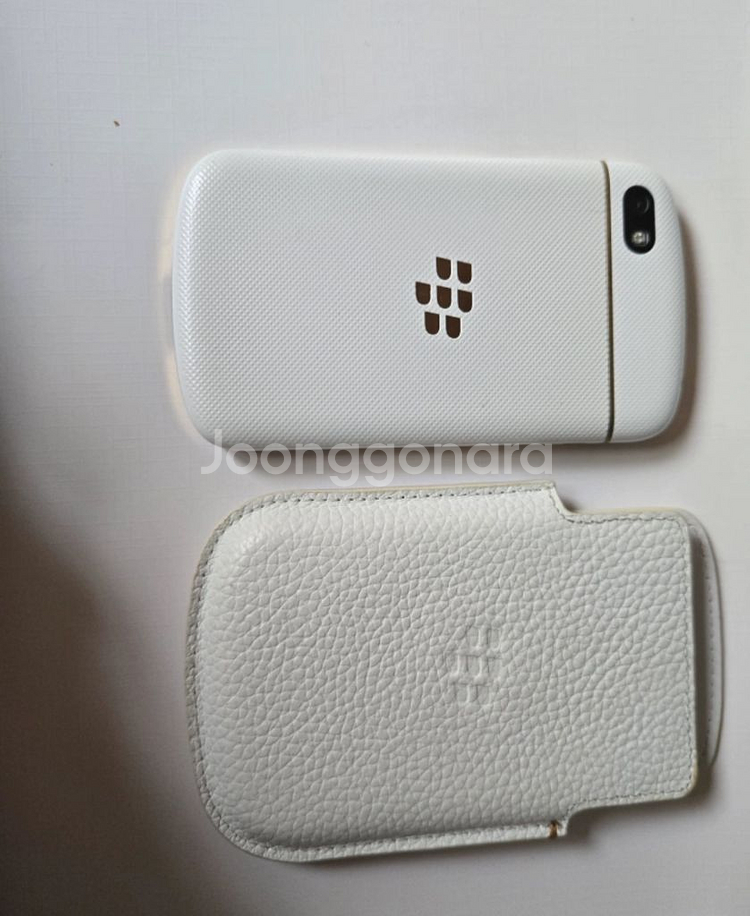 블랙베리 화이트 골드 Q10 스페셜에디션 정품 풀박스--1