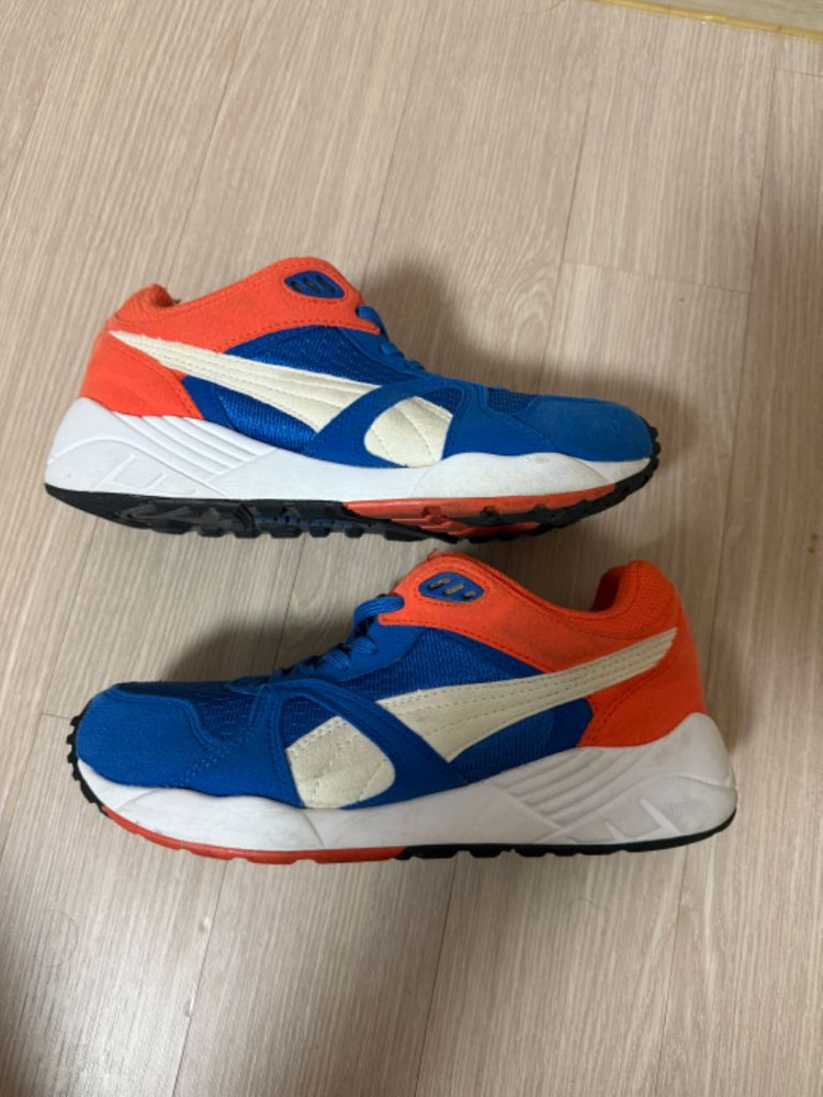 푸마 운동화 220사이즈 3회착용(거의새것) 이미지