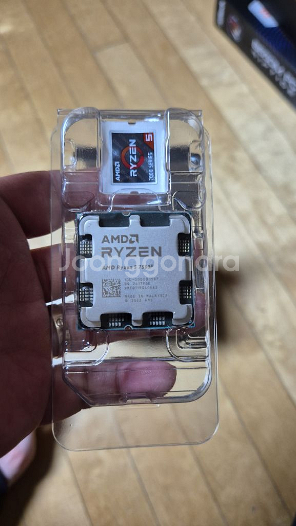 AMD 7500F CPU 대원 정품 판매--1