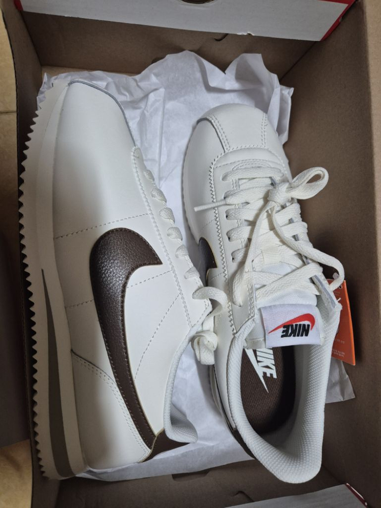 나이키 코르테즈 카카오와우250--1