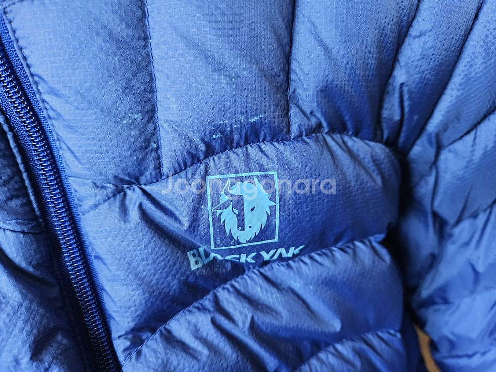블랙야크 경량 누빔 간절기 패딩점퍼 145size--6