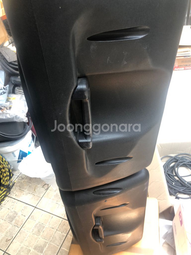 사운드 아트12인치 300와트 스피커 입니다--2