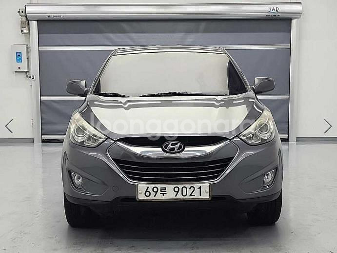 @11년식 투싼 ix 디젤 R20 4WD X20 럭셔--1
