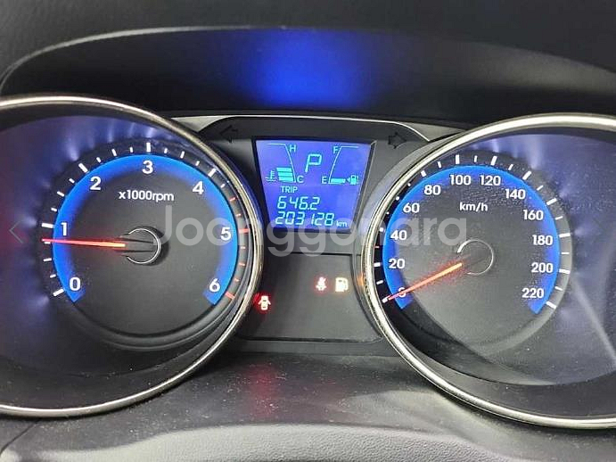 @11년식 투싼 ix 디젤 R20 4WD X20 럭셔--5