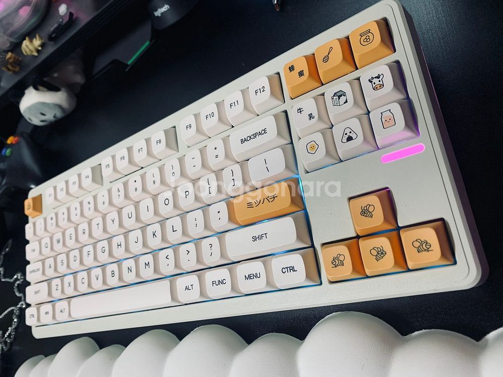 SPM PL87W 몽돌 기계식 키보드 화이트--0
