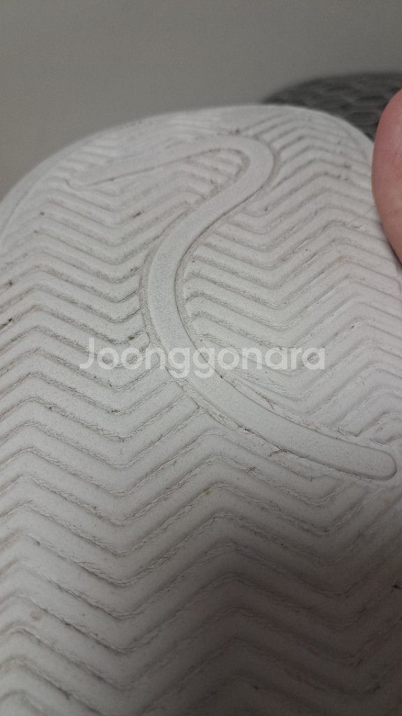 아디다스 샌들 260--1