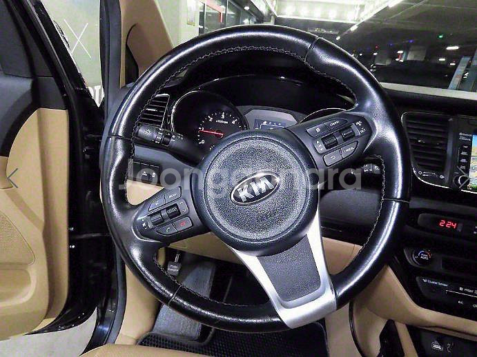 @15년식 올 뉴카니발 9인승 디젤 프레스티지 전국최--8