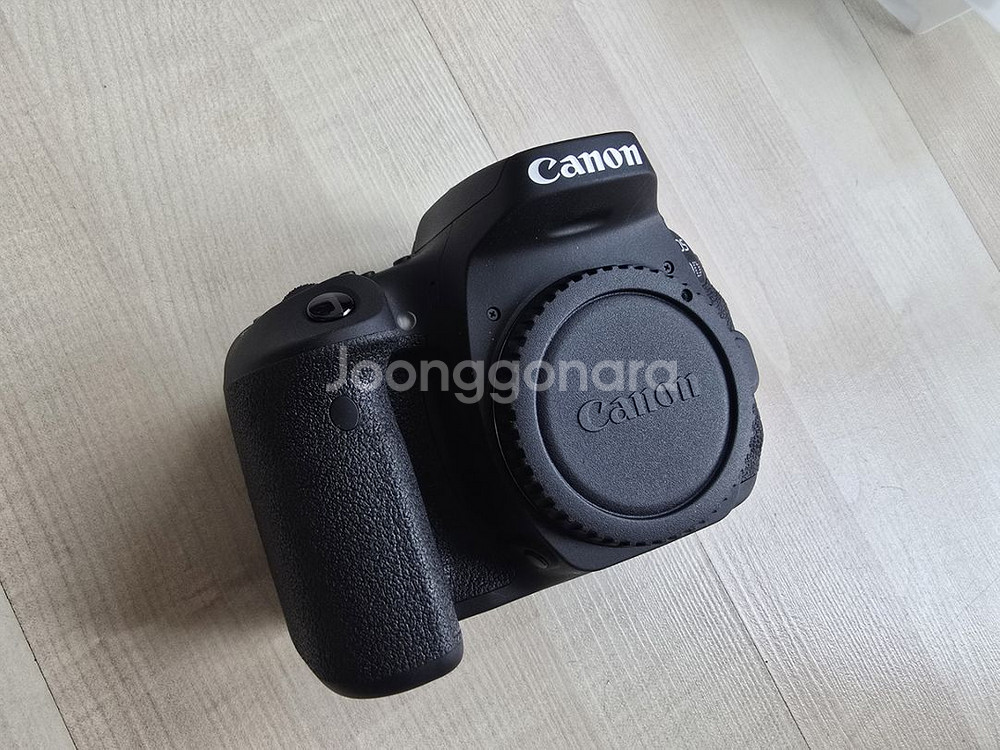 Canon eos 90d 18-135--3