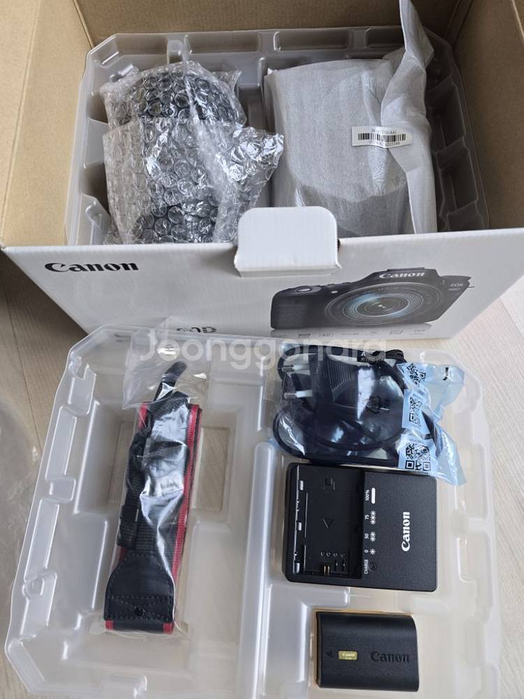 Canon eos 90d 18-135--9