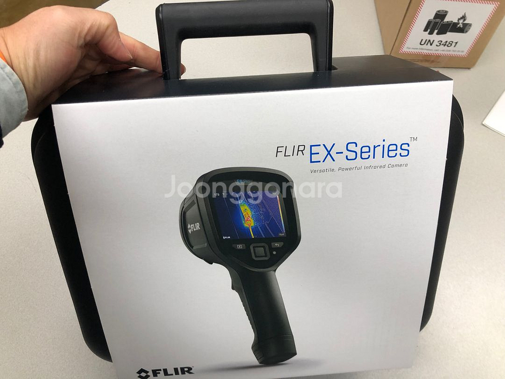 열화상카메라 Flir E5 pro 새거 판매합니다--0