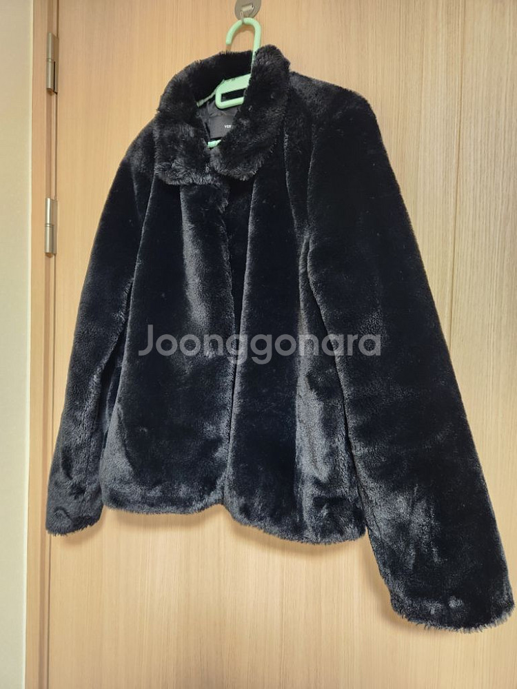 베로모다 인조털 검정페이크털코트 에코퍼자켓--3