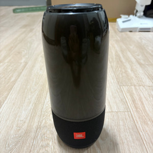 JBL Pulse 3 블루투스 스피커 팝니다.