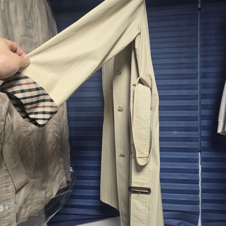 [닥스] 여성 체크 카라 트렌치코트 이미지