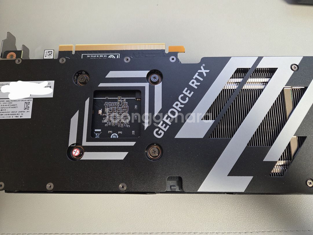 rtx 4060 ti stcom--0