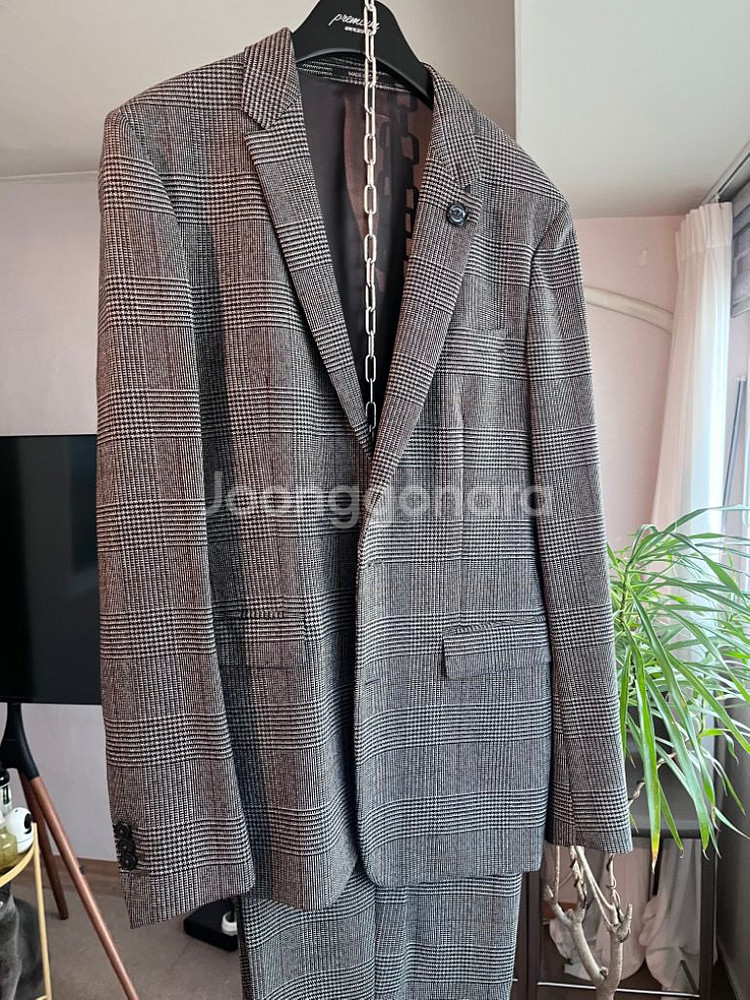 빅터앤롤프 남성글렌체크수트--1