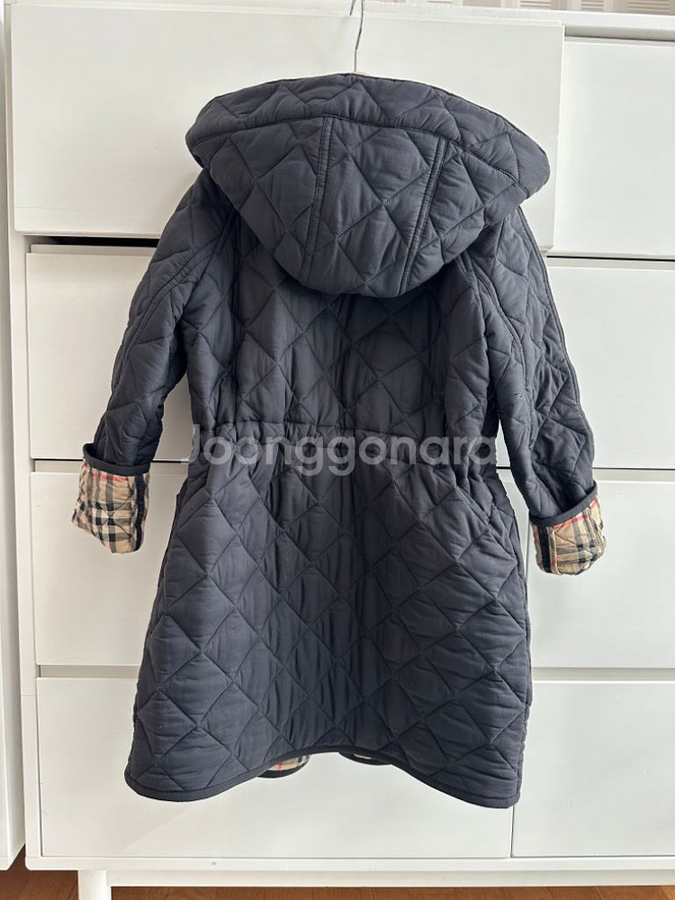 버버리키즈 퀄팅 점퍼 128cm--1