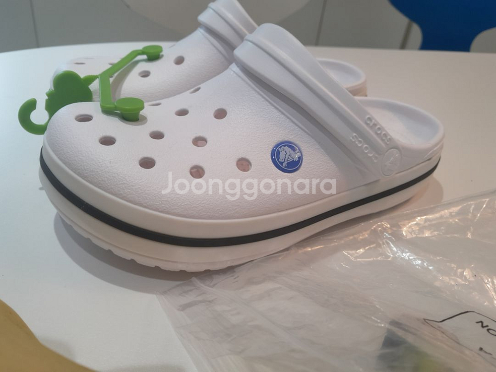 새상품 크록스 크록밴드 260--0