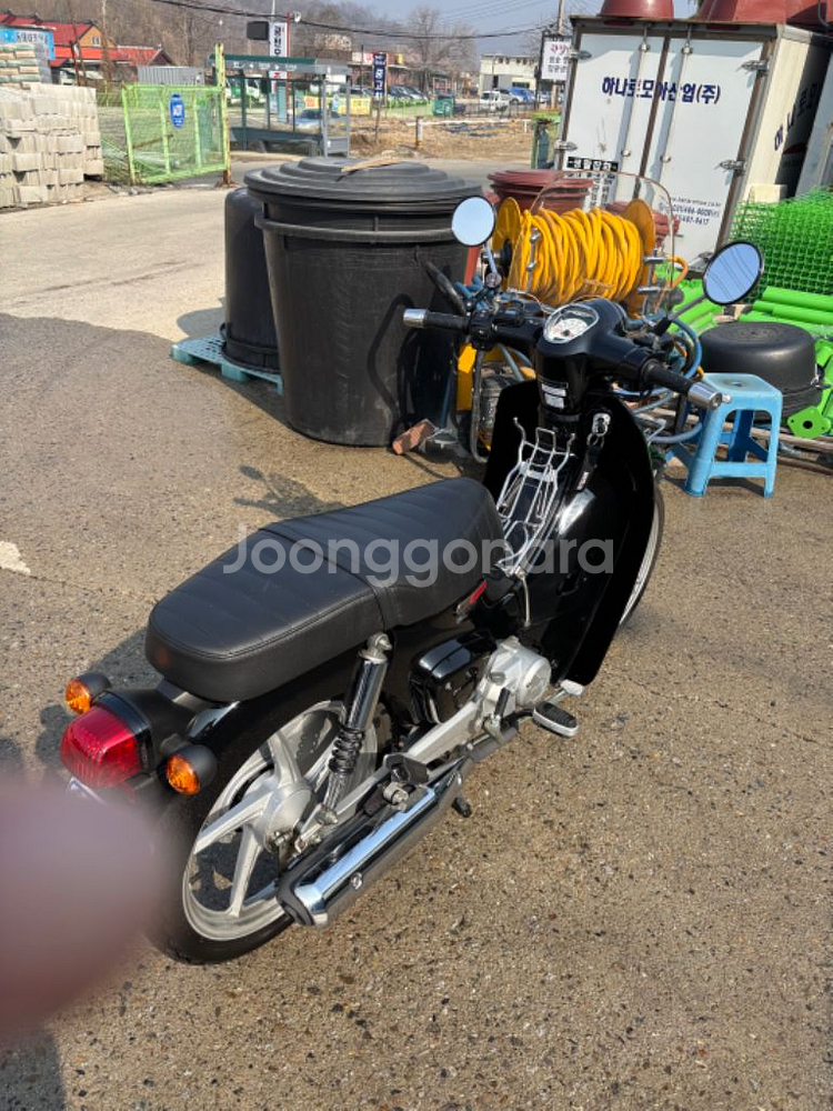 2023 슈퍼커브 110 블랙--1