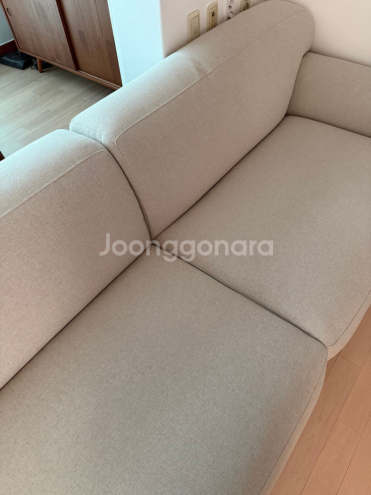 한샘 3.5인용 패브릭 쇼파--1