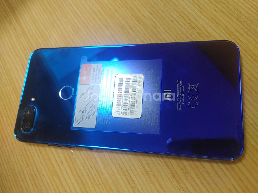 사오미Mi8lite글로벌(특별한정판)--5