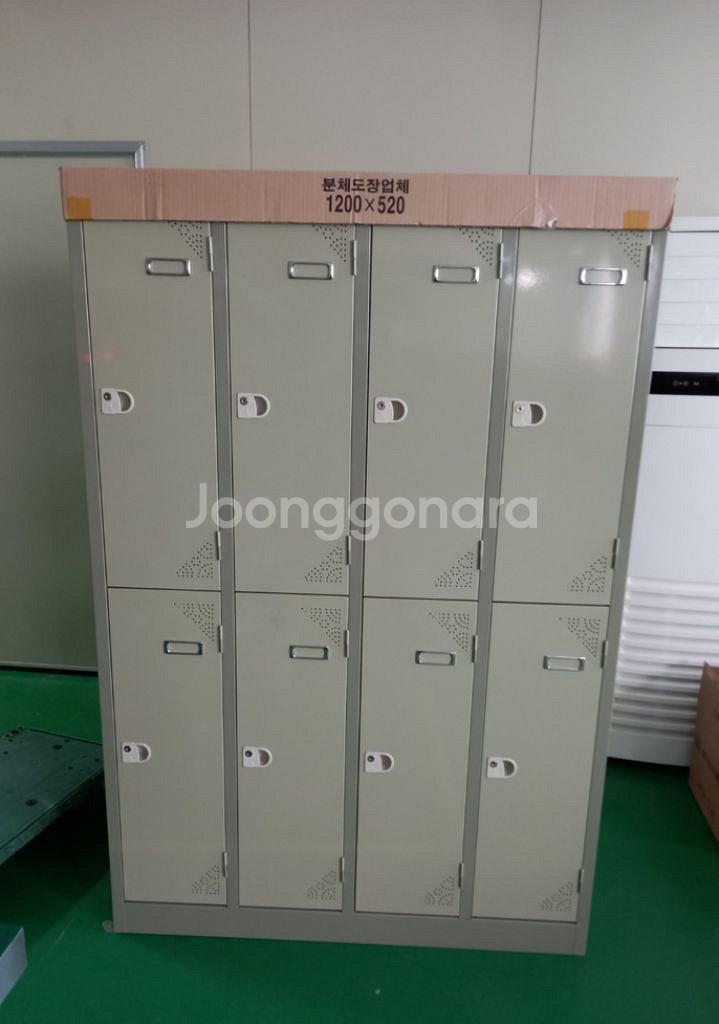 파티션,의자,책상,원탁,철제캐비넷,철재옷장,포밍탁자--9