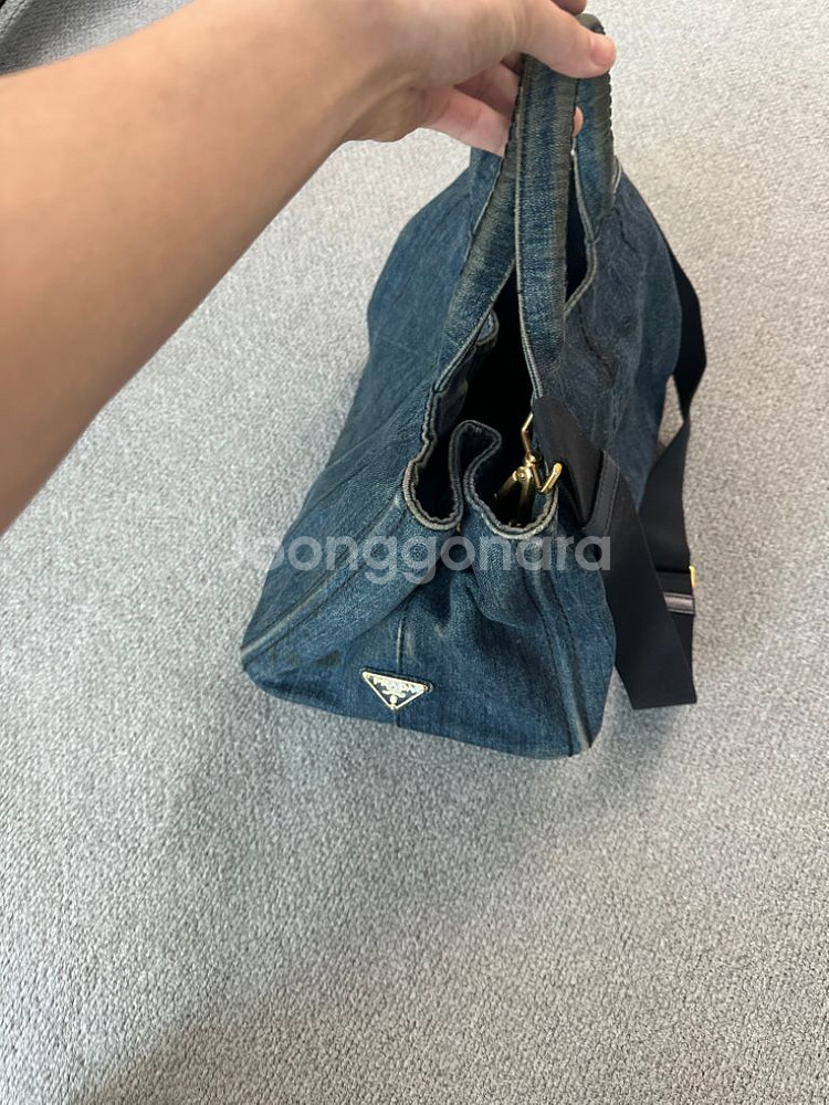 프라다 카나파백(정품)--1