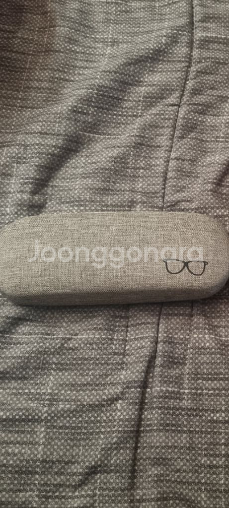 안경테 팝니다 압구정에서 구입--3