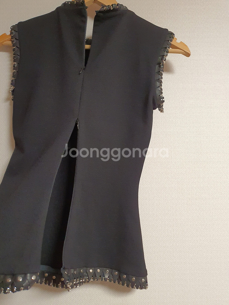 dsquared2 디스퀘어드 체인 디테일 티셔츠 탑--9