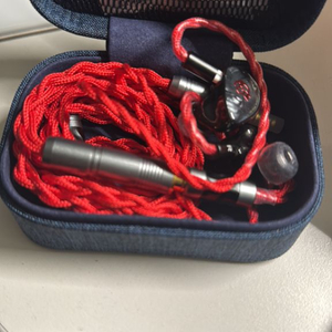 FATfreq x HBB 듀스 Deuce