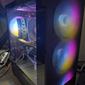 7800X3D RTX4070S SUPER FE 본체