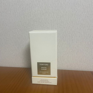 톰보드 화이트 스웨이드 100ml