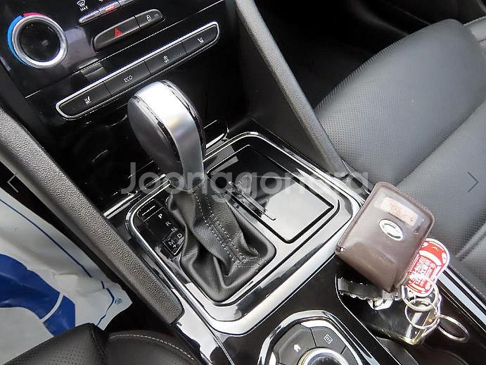 @19년식 SM6 2.0 GDe LE 전국최저가격--9