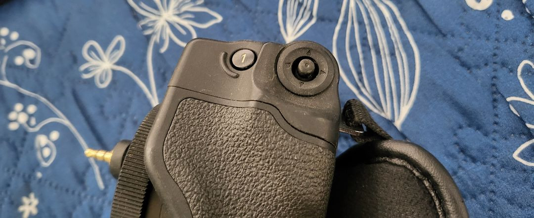 Canon C300 마크2용 그립 컨트롤 이미지